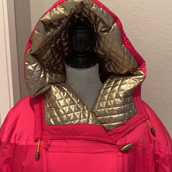 London Fog Coat  - Picture 2 of 14